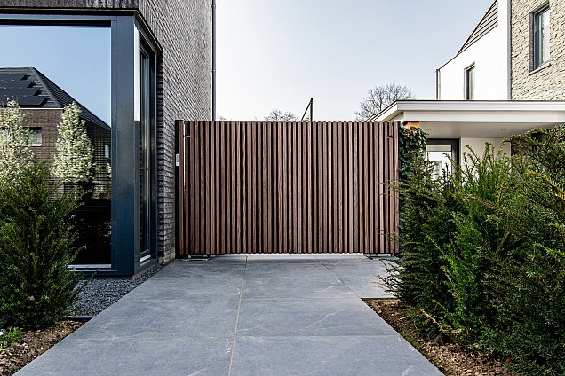 Ceraplus 90x90x3 cm Alpes Black